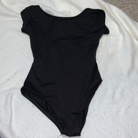 Capezio child large CL STUDIO COLLECTION HIGH NECK CAP SLEEVE LEOTARD Black - Picture 3 of 11